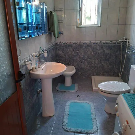 Shtepi Private 2 Kateshe Me Parking Ubytování v soukromí Pogradec